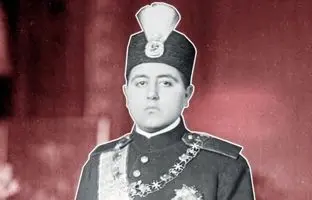 احمد شاه قاجار ۱۰۳ سال پیش همراه با رضاخان سردارسپه