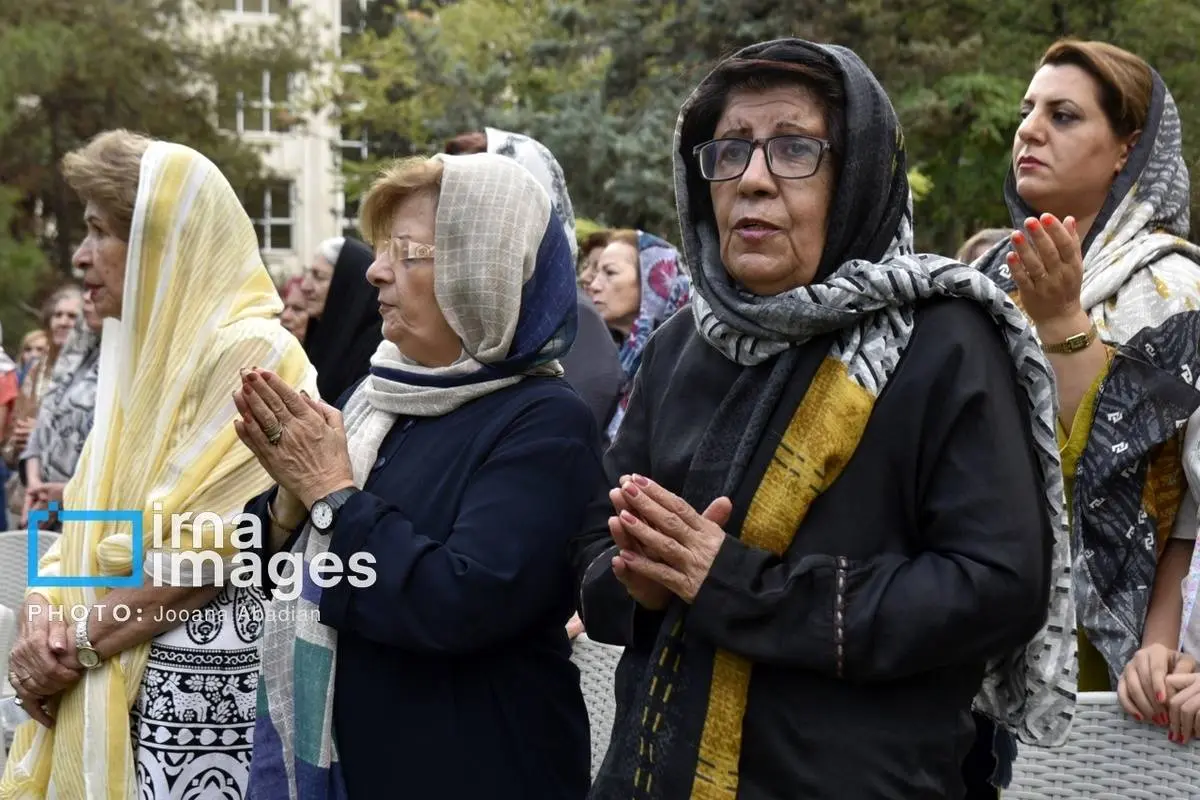 (تصاویر) مراسم بزرگداشت بازگشت صلیب مقدس در تهران