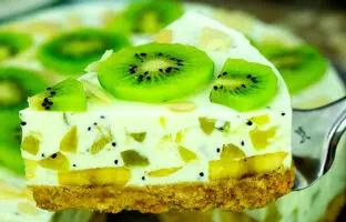 خوشمزه بپزید؛ طرز تهیه کیک کیوی