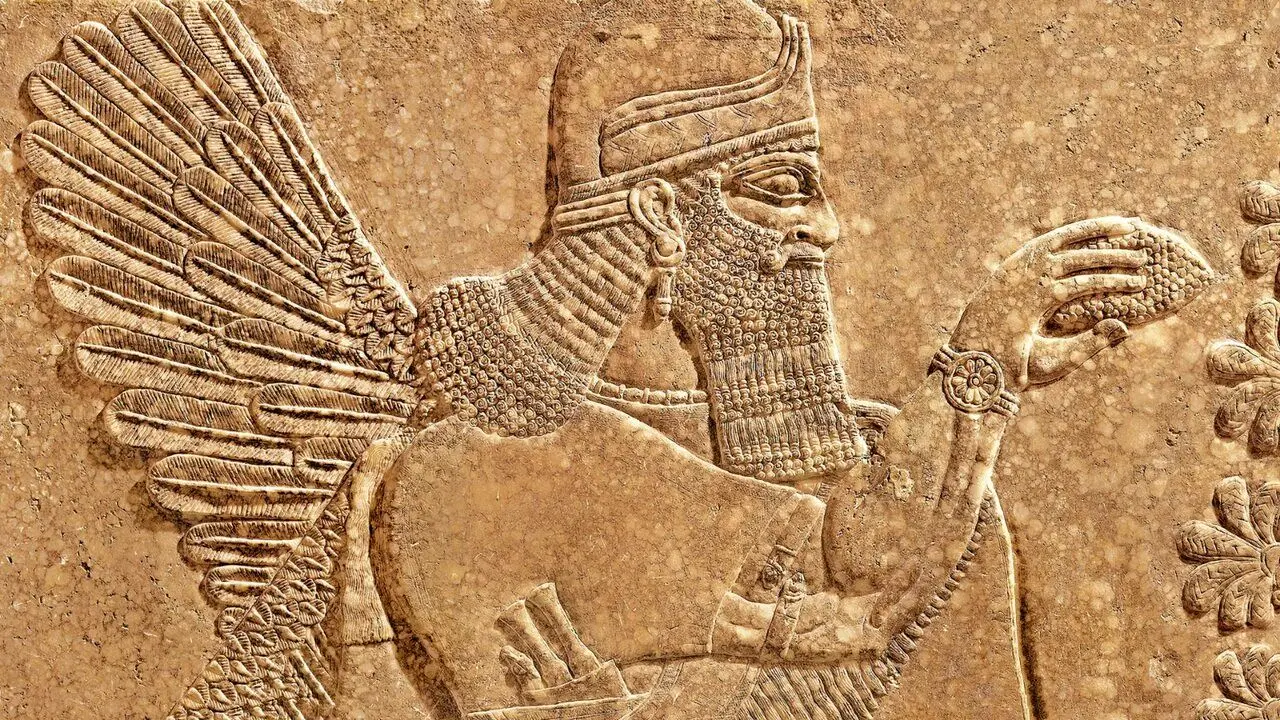 عبور از سایه روایت تک‌صدایی غربی درباره هخامنشیان