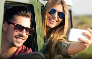 معادل فارسی کلمه «سِلفی» چیست؟
