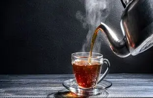 دم‌آوری چای باعث کاهش سرب درون آب می‌شود 