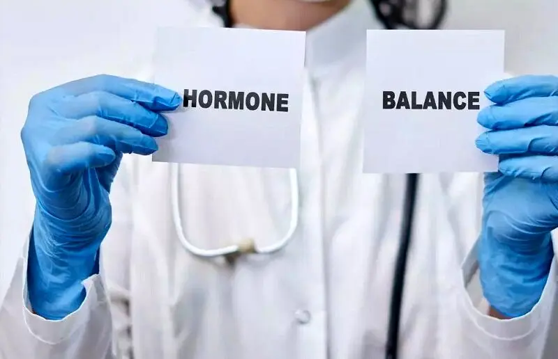 ۵ نشانه هورمونی سرطان سینه