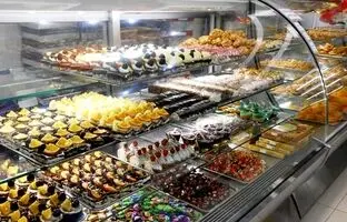 قیمت انواع شیرینی در آستانه شب یلدا؛ شیرینی دانمارکی، نان خامه ای و نارگیلی کیلویی چند شد؟