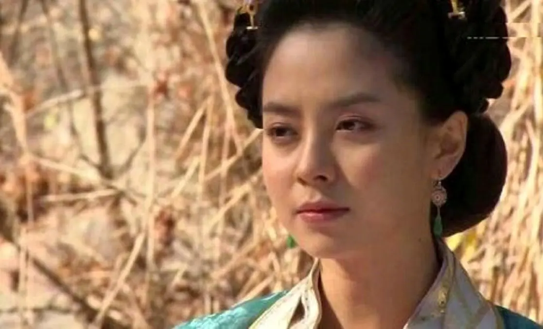 (تصویر) استایل متفاوت و جالب بانو سویا در سن ۴۳ سالگی