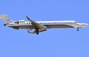 آیا آمریکا سلاح محرمانه‌اش را لو داد؟ / اولین تصویر واقعی از موشک AIM-۲۶۰ در آسمان نوادا