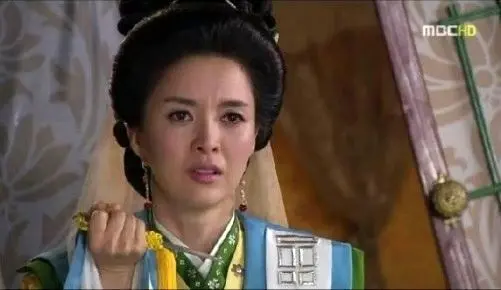 تغییر چهرۀ «ملکه سون‌هوا» 14 سال بعد از «سرنوشت یک مبارز» در 51 سالگی + عکس