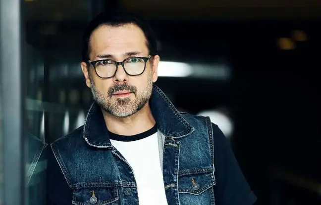  قابِ عاشقانه کوروش تهامی در شب تولد همسرش 