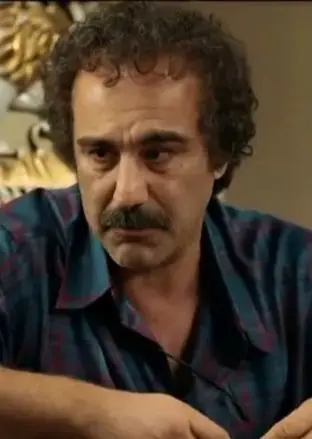 «نقی معمولی» سریال پایتخت 2 در مسکو روسیه؛ سال 1396