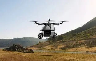 موتورسیکلت پرنده در چین رونمایی شد 