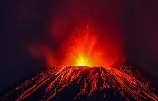 فوران مرگبار آتشفشان در اندونزی + ویدئو