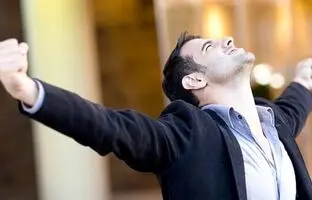راه های افزایش اعتماد به نفس در سال 2025 ؛ مسواک زدن و چند راه ساده دیگر