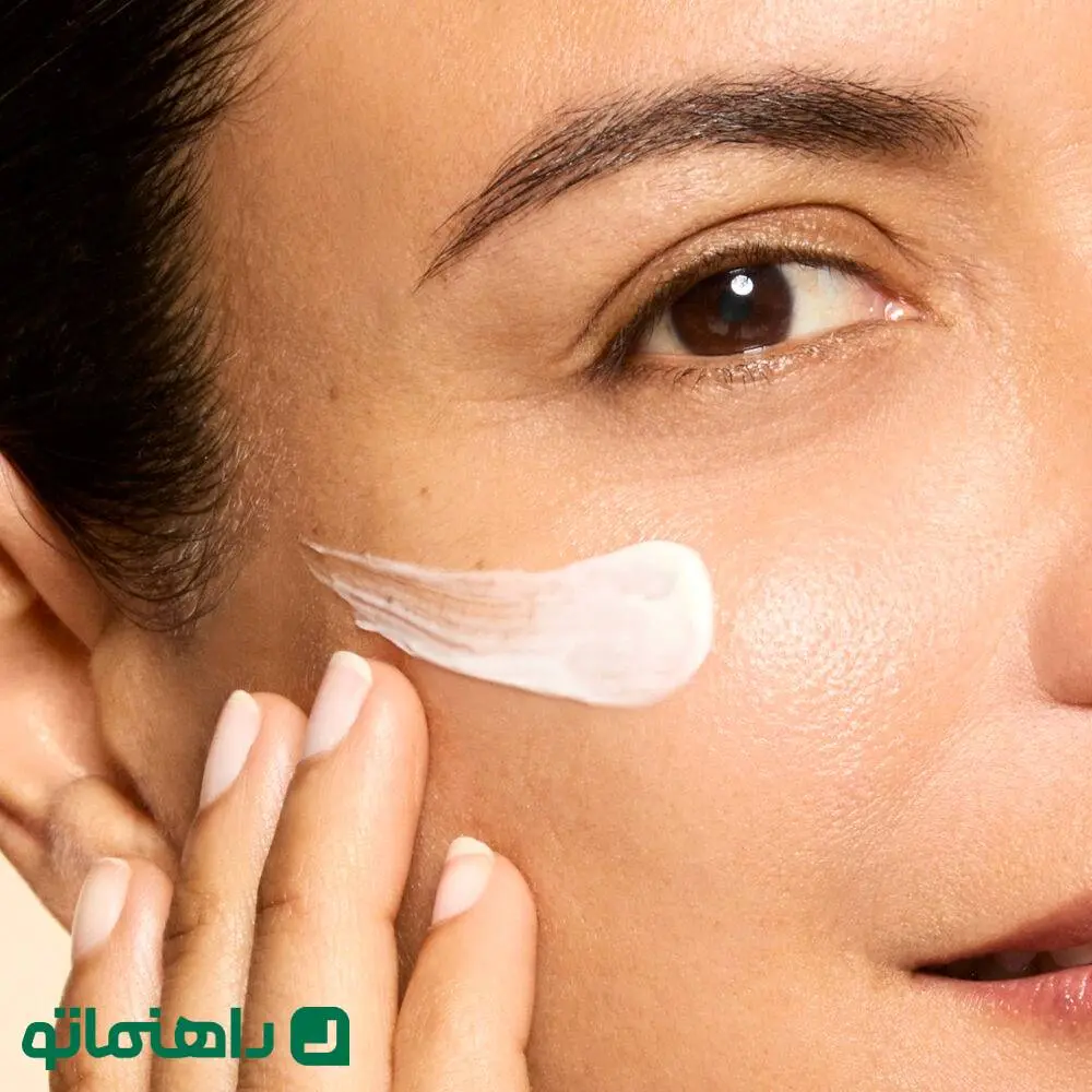 بهترین کرم‌های ضد چروک شب برای ترمیم و جوان‌سازی پوست