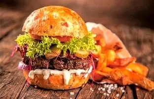 فوت و فن‌های پخت همبرگر رستورانی را اینجا بخوانید