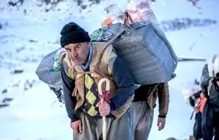 عکس قدیمی: کولبران قاجار حدود ١٩٠٠ 