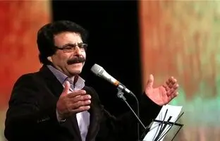 علیرضا افتخاری هم پلی بک خواند! + ویدئو