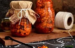 ترشی را باید در این ظرف نگه‌دارید