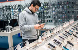 قیمت گوشی سامسونگ، شیائومی و آیفون امروز یکشنبه ۴ خرداد