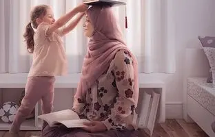 تربیت دختران قوی: فراتر از کلیشه‌های شاهزاده خانم

