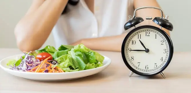 رژیم فستینگ با بدن چه می کند؟ لاغری سریع یا به خطر انداختن سلامتی بدن!