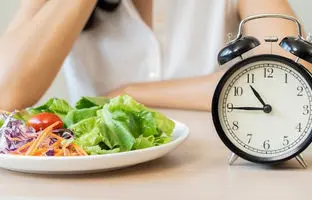 رژیم فستینگ با بدن چه می کند؟ لاغری سریع یا به خطر انداختن سلامتی بدن!