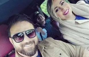  پاپاراتزی ایرانی؛ بابک جهانبخش و همسرش در مقبره کوروش + عکس 