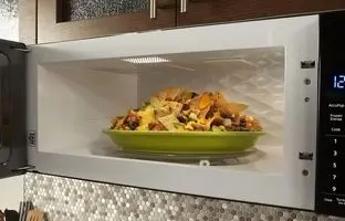 ارزان ترین مایکروفر 42 لیتری بازار چند؟ (خرداد 1404)