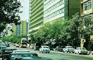 خیابان تخت جمشید (طالقانی) در اواسط دهه ۴۰ + تصویر