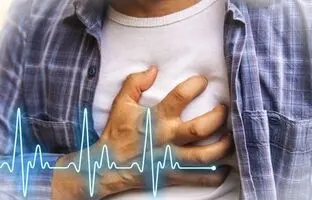تفاوت درد قلب و گاز معده | چه زمانی باید فورا به پزشک یا اورژانس مراجعه کنیم؟