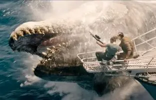  کلیپ جدید فیلم Jurassic World: Rebirth جدال در دریا را نشان می‌دهد + ویدئو