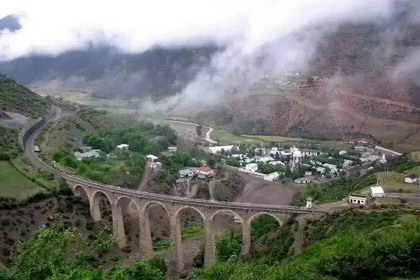 بهترین ایستگاه‌های راه‌آهن ایران برای گشت‌وگذار