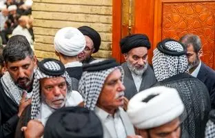 فرزندان آیت الله سیستانی در مراسم ترحیم سید حسن نصرالله