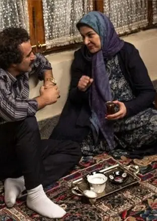  محسن تنابنده و هما: اگر ادعای خنداندن‌تان می‌شود بیایید! 