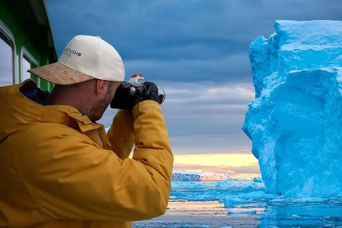  لحظه نادر واژگونی کوه یخی به شکل حلزون + ویدئو