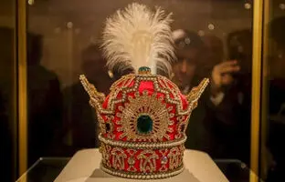 محل نگهداری تاج سلطنتی؛ تهران دهه ۴۰ و ۵۰