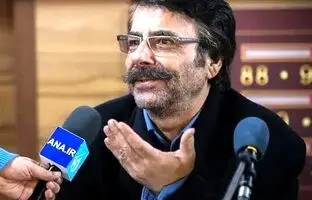 علیرضا افتخاری عزادار شد
