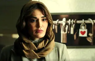  سولماز حسینی بازیگر سریال شغال از همسرش جدا شد 