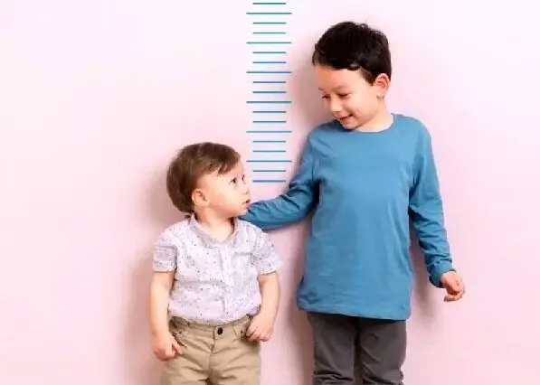 بهترین حرکات کششی برای افزایش قد + عکس