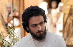  کدام پادشاه ایرانی با حضرت یوسف همزمان بود؟ 