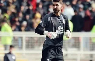 رقصیدن بیرانوند در رختکن + ویدئو