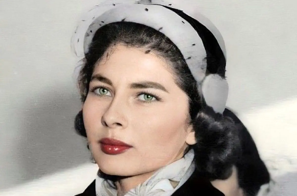 عکس قدیمی: محمدرضا شاه و ثریا در مدرسه پادشاهان سوییس، سال 1336