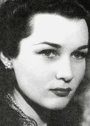 لحظه ورود «فوزیه و محمدرضا پهلوی» به ایران؛ سال 1318