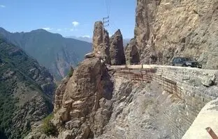 ماجرای سقوط ۷ برادر در دره چالوس چه بود؟ + ویدئو