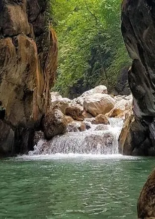 به جای دریا، در این رودخانه‌های خنک و زلال شمال آب‌تنی کنید