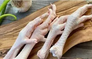 خواص پای مرغ؛ یک غذای عالی برای تقویت مفاصل و پوست