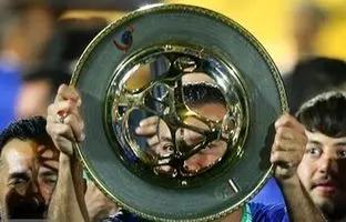  در اقدامی عجیب کاپ قهرمانی جام حذفی سر از سطل آشغال درآورد! + ویدئو