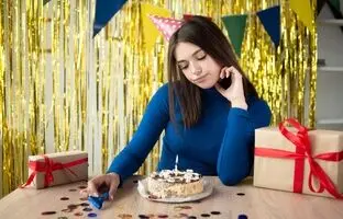 7 رفتار ناخودآگاه که شما را از داشتن دوستان نزدیک محروم می کند