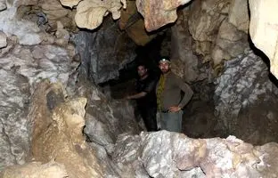 کشف غار در حیاط یک خانه روستایی در کاشان
