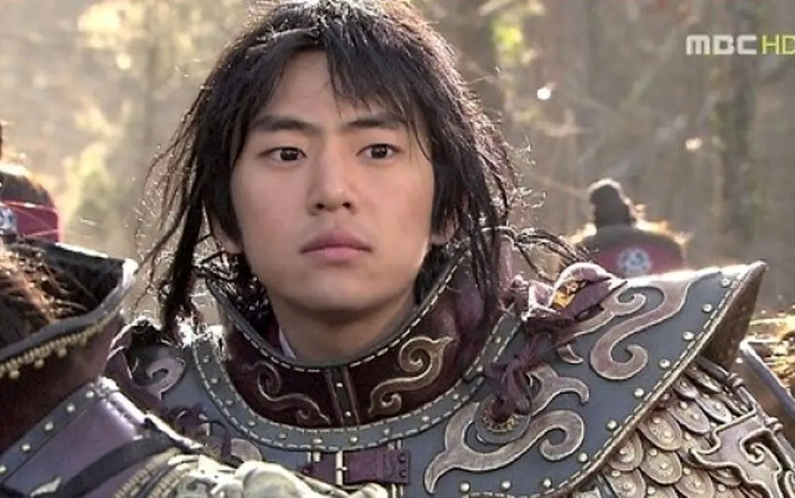 «شاهزاده یوری» سریال جومونگ در 35 سالگی؛ سال 1402