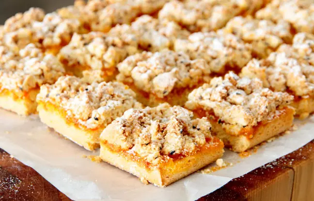 طرز تهیه کرامبل زردآلو